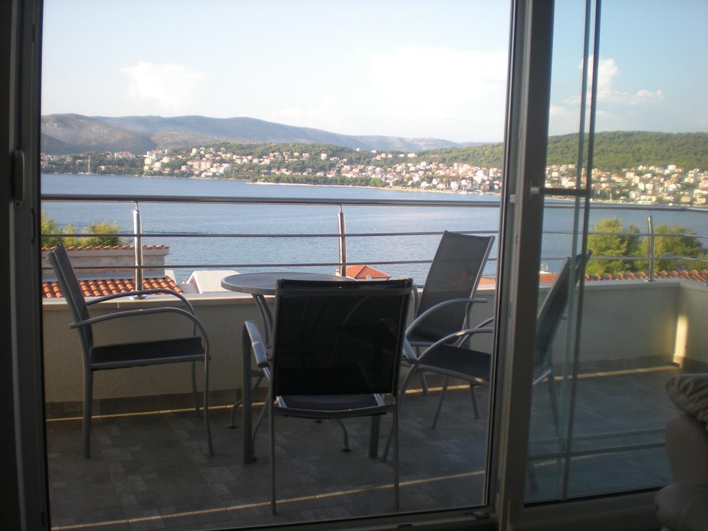 Apartments Oklopcic Trogir Exterior foto